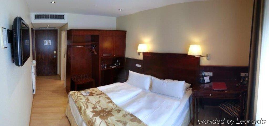 Marburger Hof Hotel Екстериор снимка